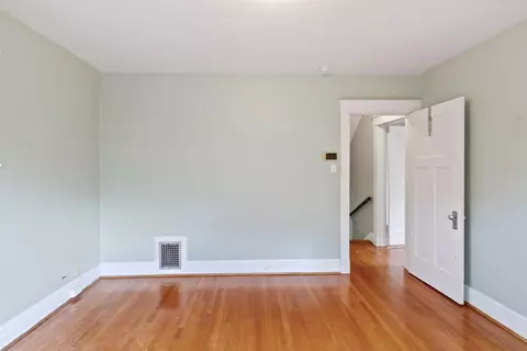 3272 Observatory Ave, Cincinnati, OH 45208 photo 39