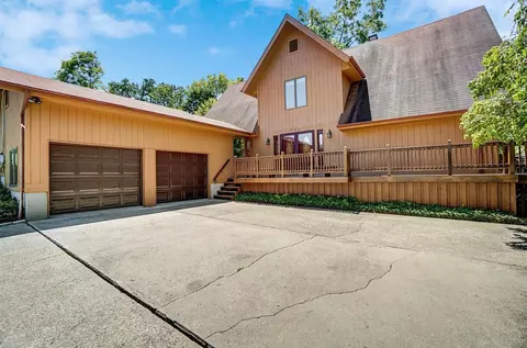4237 Rybolt Rd, Cincinnati, OH 45248 photo 1