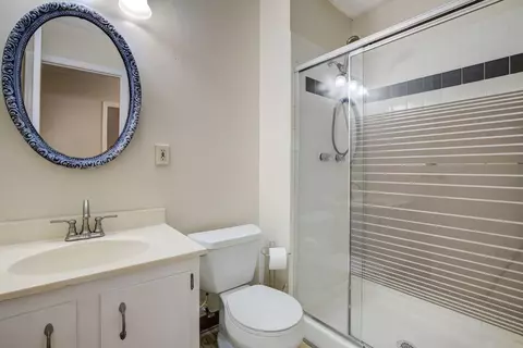 2489 Hazelcrest Ln, Cincinnati, OH 45231 photo 15