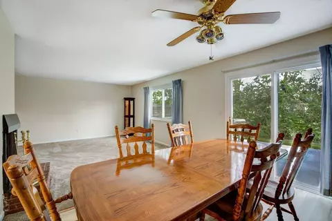 2489 Hazelcrest Ln, Cincinnati, OH 45231 photo 6