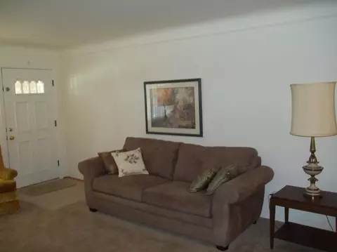 3015 Devils Backbone Rd, Cincinnati, OH 45233 photo 5