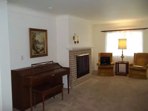 3015 Devils Backbone Rd, Cincinnati, OH 45233 photo 6