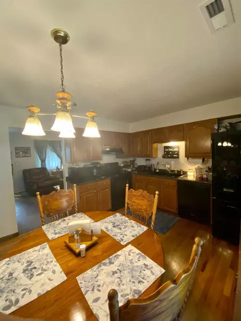 5301 Clearview Ave, Blanchester, OH 45107 photo 4