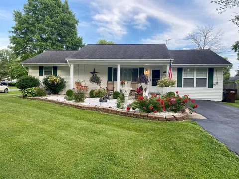 5301 Clearview Ave, Blanchester, OH 45107 photo 2