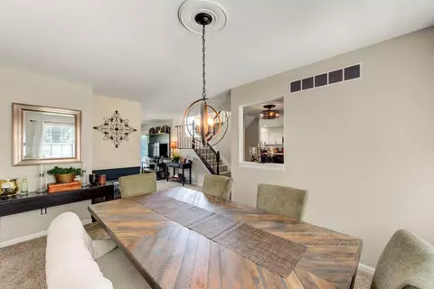 6665 Spindlewick Ln, Cincinnati, OH 45230 photo 9