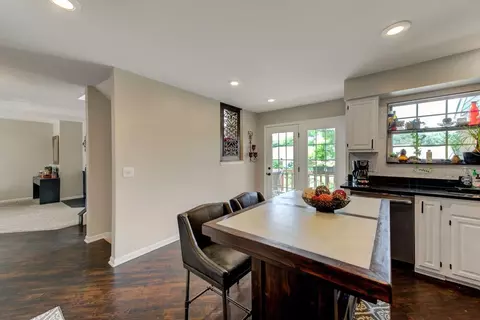 6665 Spindlewick Ln, Cincinnati, OH 45230 photo 12