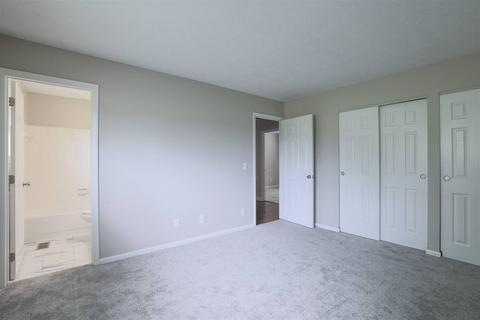 684 Mockingbird Ln, Cincinnati, OH 45244 photo 12