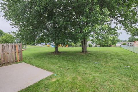 684 Mockingbird Ln, Cincinnati, OH 45244 photo 22