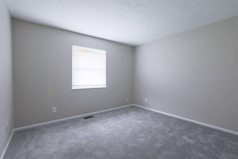 684 Mockingbird Ln, Cincinnati, OH 45244 photo 14