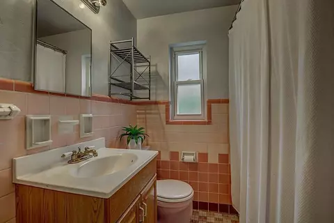 8071 Colette Ln, Cincinnati, OH 45224 photo 9