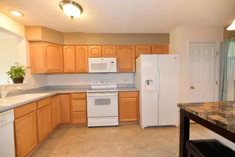 5727 Lofty View Way, Cincinnati, OH 45247 photo 8
