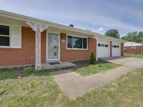 807 Crowden Dr, Cincinnati, OH 45224 photo 4