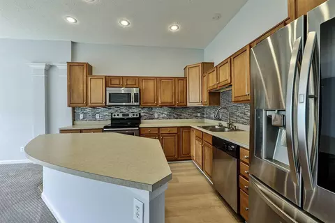 9294 Bridgecreek Dr, Cincinnati, OH 45231 photo 10