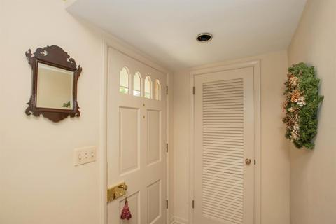 2497 Cranbrook Dr, Cincinnati, OH 45231 photo 13