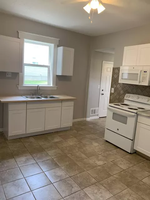 3062 Kerper Ave, Cincinnati, OH 45206 photo 24