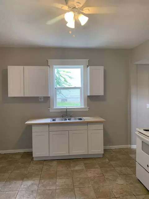 3062 Kerper Ave, Cincinnati, OH 45206 photo 21