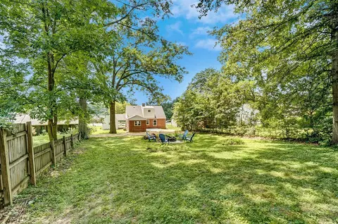 69 Damon Rd, Greenhills, OH 45218 photo 46