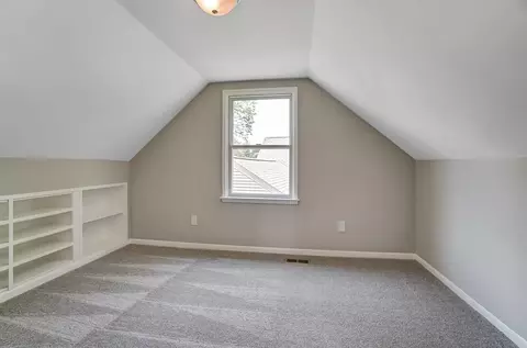 69 Damon Rd, Greenhills, OH 45218 photo 35