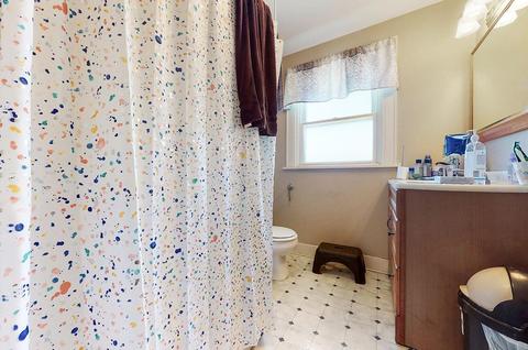 215 Bodmann Ave, Cincinnati, OH 45219 photo 24