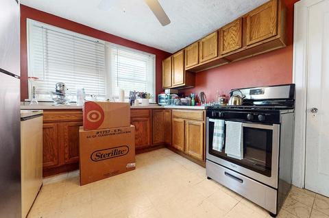 215 Bodmann Ave, Cincinnati, OH 45219 photo 23