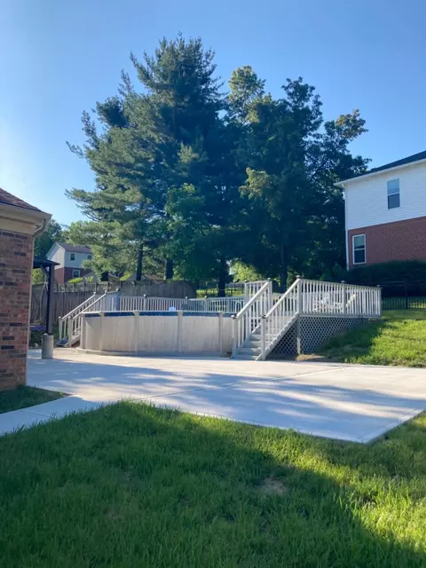 6569 Rapid Run Rd, Cincinnati, OH 45233 photo 4