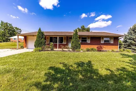 839 Ledro St, Cincinnati, OH 45246 photo 1