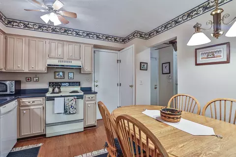 993 Walnut Ct, Mason, OH 45040 photo 8