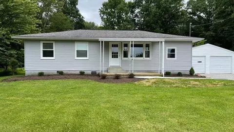 887 Wright St, Batavia, OH 45103 photo 3