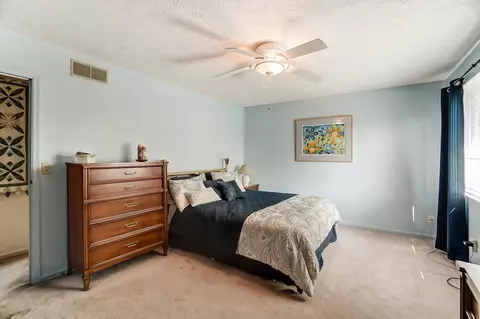 2409 Hazelcrest Ln, Cincinnati, OH 45231 photo 30
