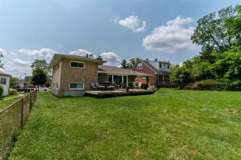 14 Hadley Rd, Greenhills, OH 45218 photo 30