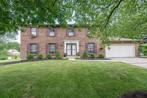 9620 Pepper Cir, Cincinnati, OH 45231 photo 1