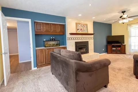 9620 Pepper Cir, Cincinnati, OH 45231 photo 9