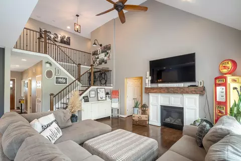 504 Barnside Ln, Cincinnati, OH 45233 photo 8