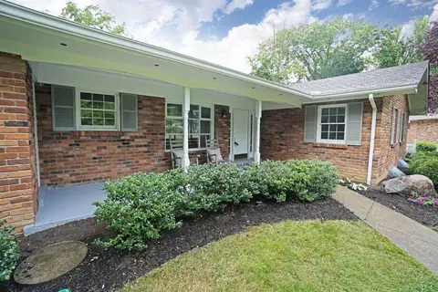 10772 Trailside Ln, Montgomery, OH 45249 photo 3