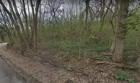 1950 Sunset Ave, Cincinnati, OH 45238 photo 2