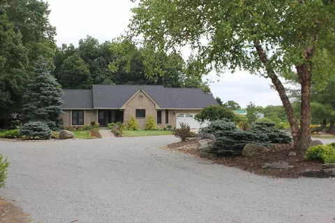 8588 Debold Koebel Rd, Morrow, OH 45152 photo 1