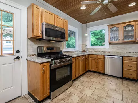 3805 Indianview Ave, Mariemont, OH 45227 photo 13