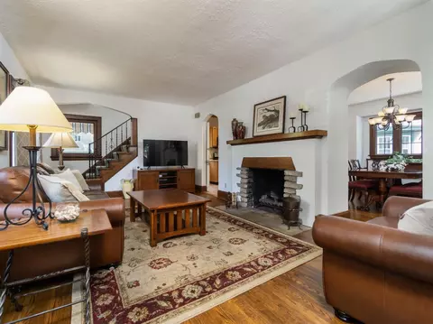 3805 Indianview Ave, Mariemont, OH 45227 photo 7