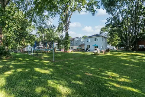 7 Funston Ln, Greenhills, OH 45218 photo 18