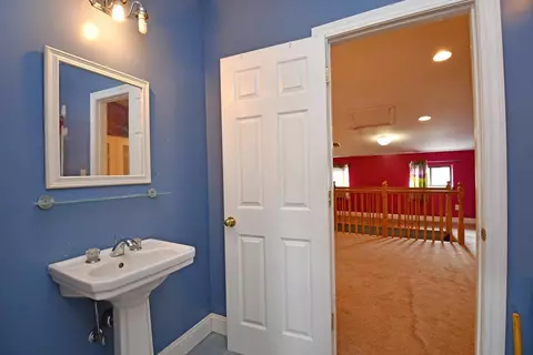 1235 Bates Ave, Cincinnati, OH 45225 photo 28