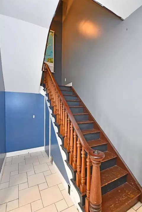 1235 Bates Ave, Cincinnati, OH 45225 photo 10