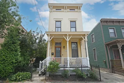 1235 Bates Ave, Cincinnati, OH 45225 photo 1