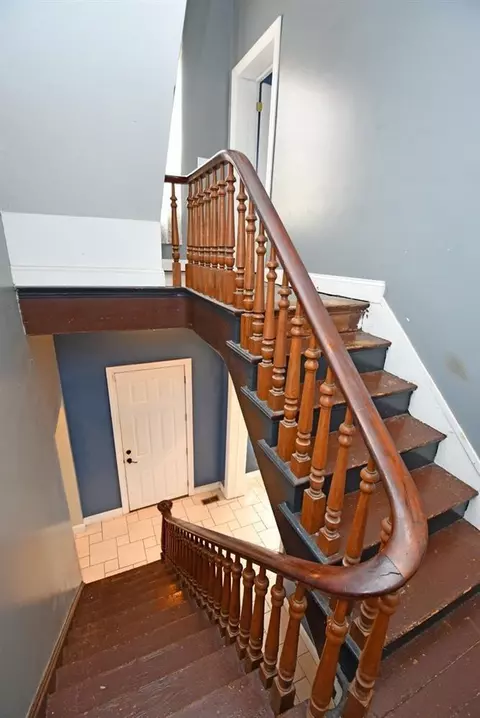1235 Bates Ave, Cincinnati, OH 45225 photo 16