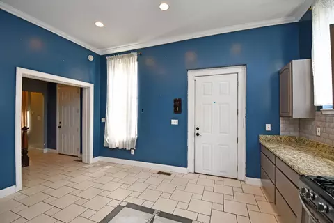 1235 Bates Ave, Cincinnati, OH 45225 photo 15