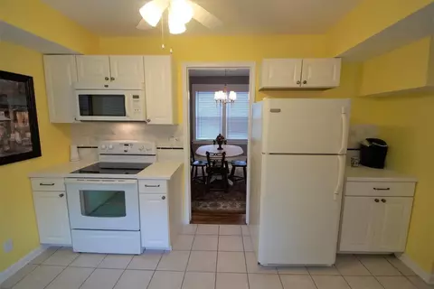 3652 Burch Ave, Cincinnati, OH 45208 photo 11