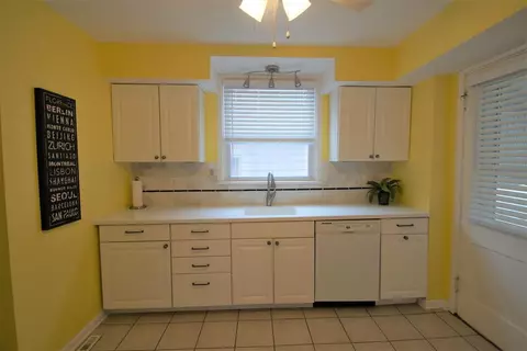3652 Burch Ave, Cincinnati, OH 45208 photo 10