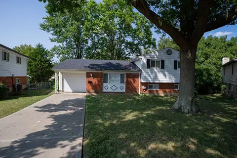 9639 Tanbark Ct, Cincinnati, OH 45231 photo 2