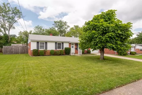786 Crowden Dr, Cincinnati, OH 45224 photo 2