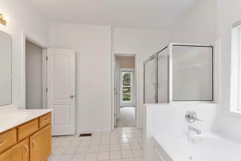 464 Gablefield Ct, Cincinnati, OH 45255 photo 19