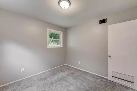 1651 Quebec Rd, Cincinnati, OH 45205 photo 18